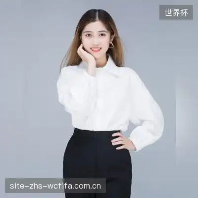罗英